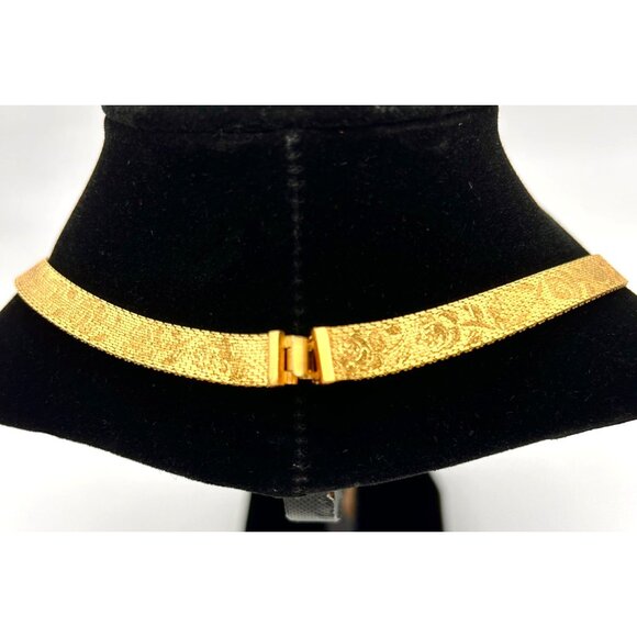 VINTAGE MONET GOLD TONE ROSE PRINT TEXTURED FLAT WOVEN CHAIN NECKLACE 16" - Picture 3 of 11